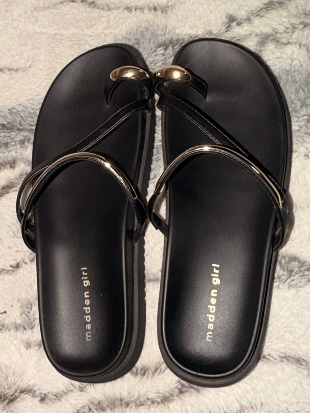 Madden Girl Black Sandals with Gold Accents - Picture 4 of 5